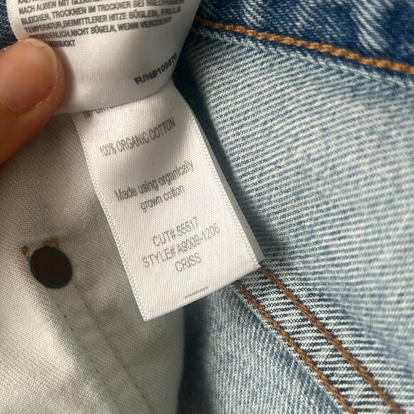 Agolde criss cross jean shorts size 23 revolve aritzia button fly long jorts - Picture 9 of 9